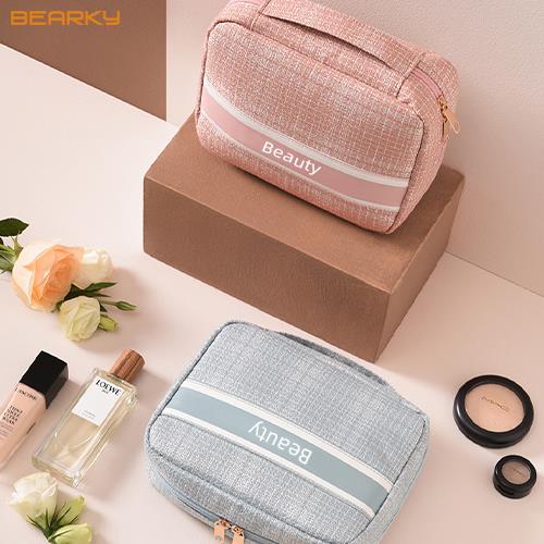 nice-makeup-bags (3)